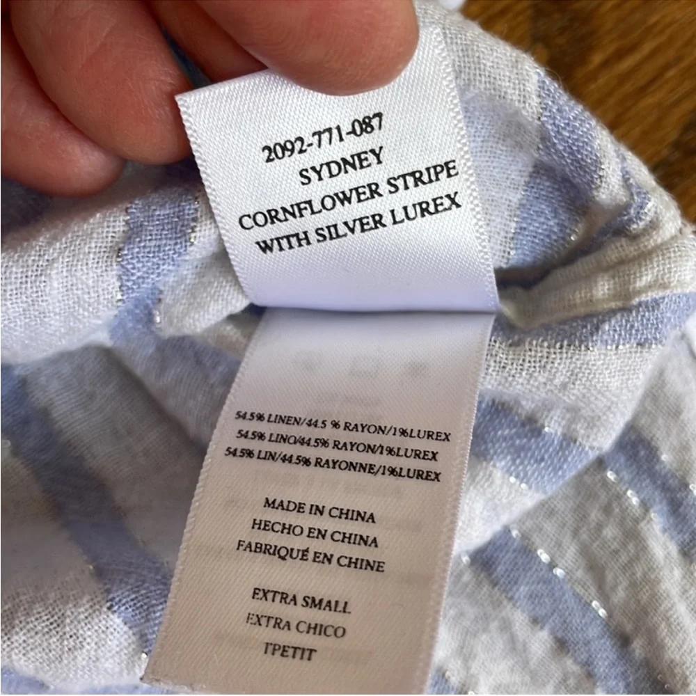 Rails White & Blue Striped Button Down Shirt Size XS Long Sleeves Lightweight - Picture 9 of 10